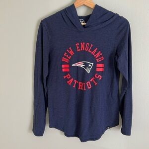 New England Patriot 47 Women’s Long Sleeve Hooded Shirt Size Small